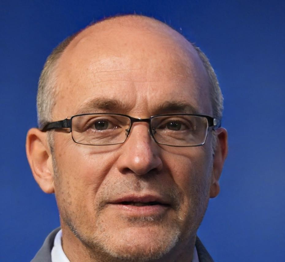 Radosław Kędzierski - główny prowadzący